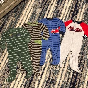 Lot of FOUR Carter’s 9 month Pjs
